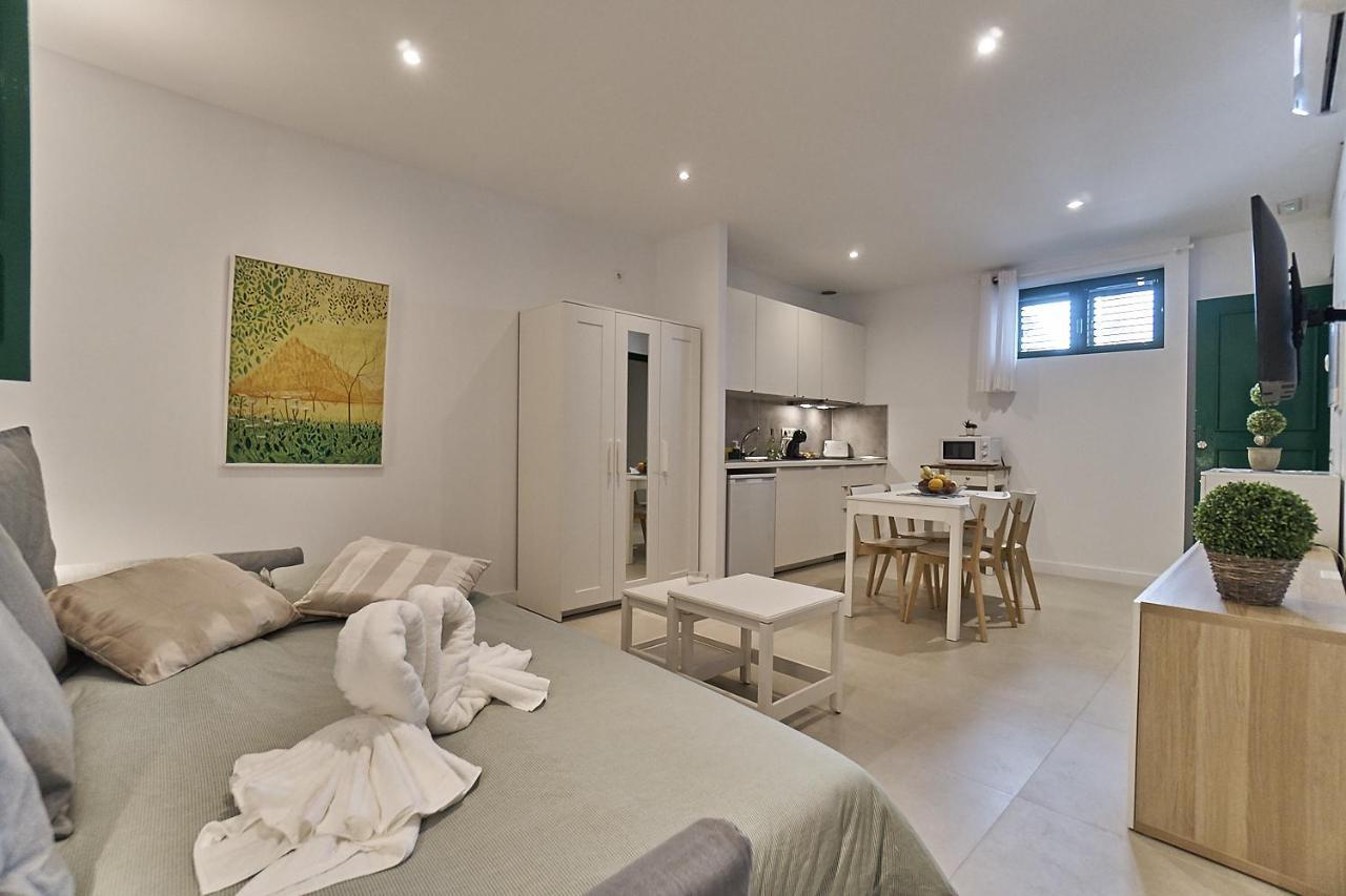 Malibu Mogan Casita Bonsai - Wifi & Beach Studio ปวยร์โต เด มอแกน ภายนอก รูปภาพ